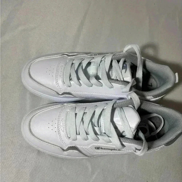 Womens size 7 champion brand shoes, #k685 - Picture 2 of 6